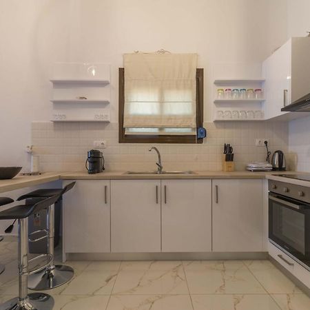 Seaside Serenity Suite In Loutra Kato Almiri Bagian luar foto