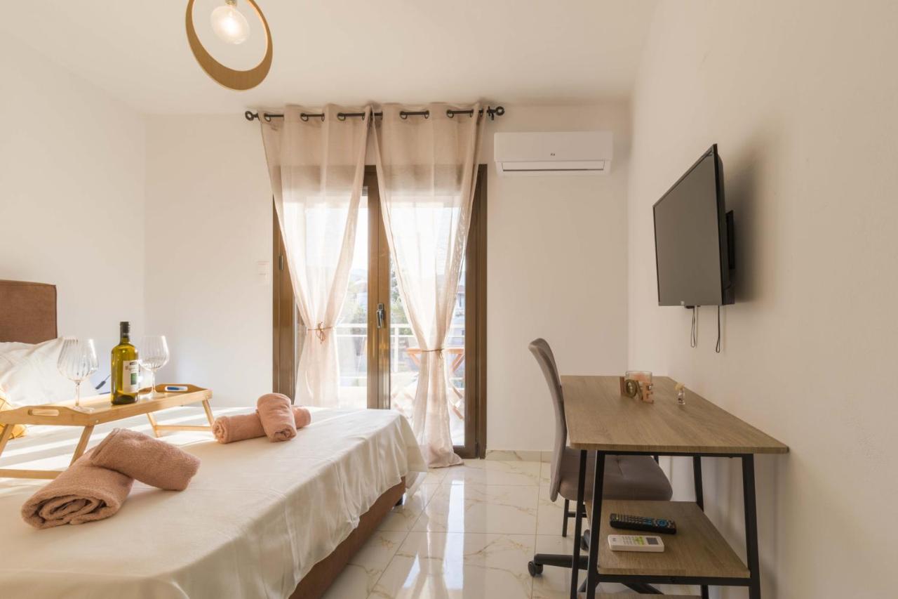 Seaside Serenity Suite In Loutra Kato Almiri Bagian luar foto